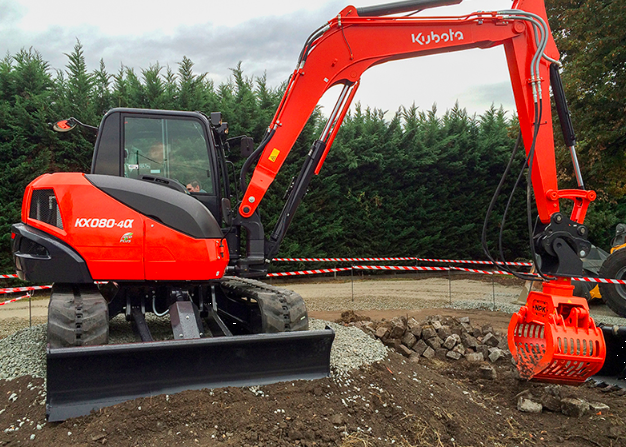 Mini pelle Kubota KX080-4 a
